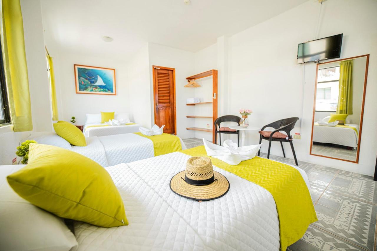 פורטו איורה Hostal Gardner Galapagos מראה חיצוני תמונה