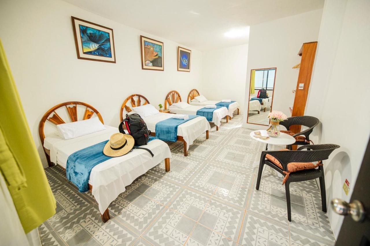 פורטו איורה Hostal Gardner Galapagos מראה חיצוני תמונה
