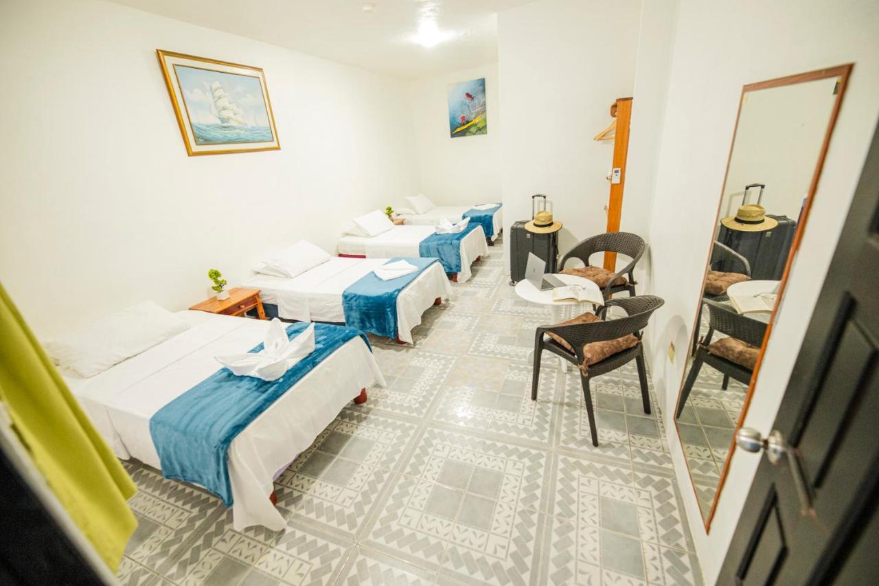 פורטו איורה Hostal Gardner Galapagos מראה חיצוני תמונה