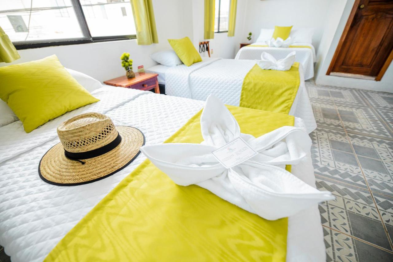 פורטו איורה Hostal Gardner Galapagos מראה חיצוני תמונה