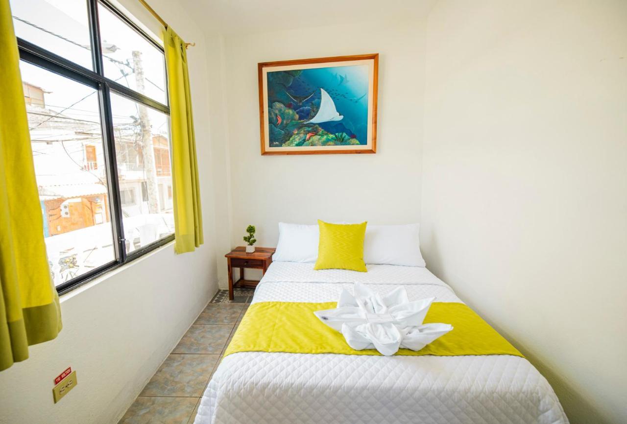 פורטו איורה Hostal Gardner Galapagos מראה חיצוני תמונה