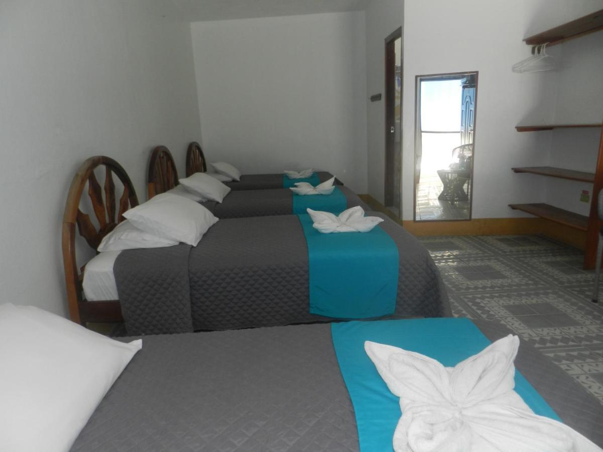 פורטו איורה Hostal Gardner Galapagos מראה חיצוני תמונה