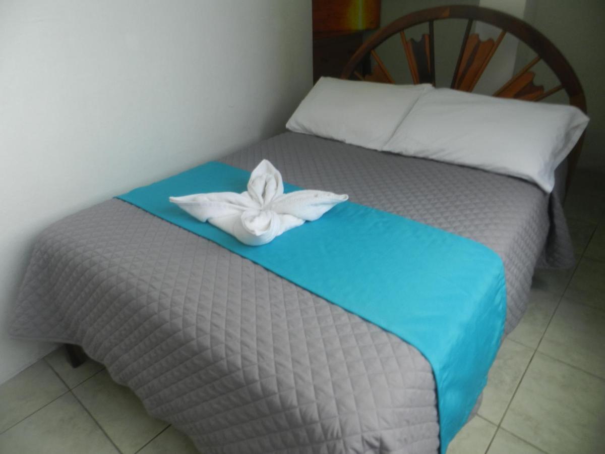 פורטו איורה Hostal Gardner Galapagos מראה חיצוני תמונה